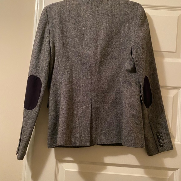 Braefair tweed jacket suede collar, suede patch on elbow of the jacket size 8. - Picture 2 of 2